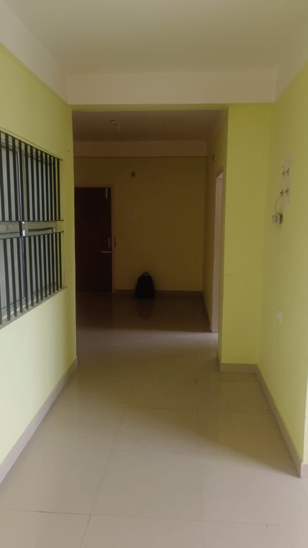 Unfurnished 2bhk in Hatigaon, Guwahati, Assam, India for Rent